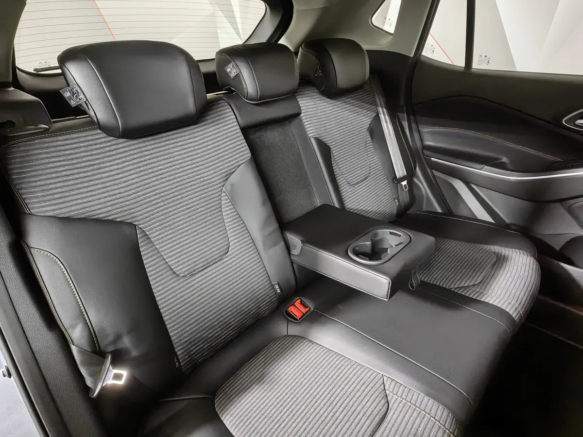 Москвич 3 1.5 CVT (150 л.с.) Standart Серый в АВИЛОН. Слайд №17