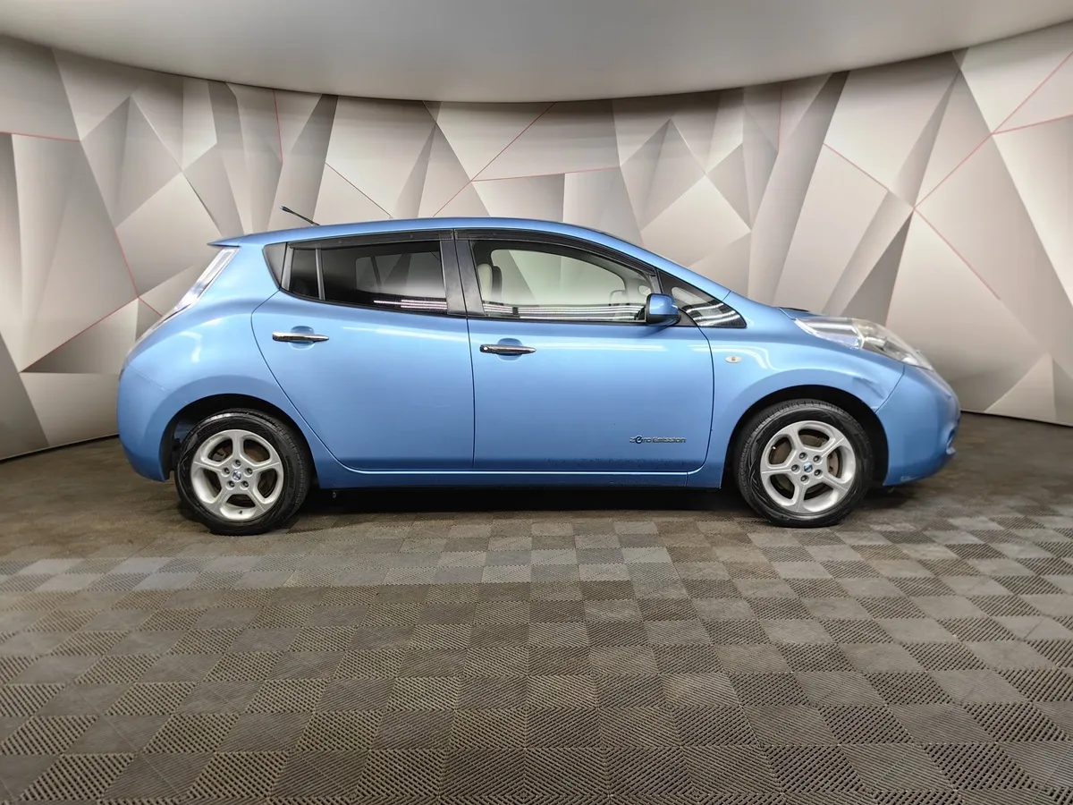 Nissan Leaf AT (109 л.с.) Синий в АВИЛОН. Слайд №6
