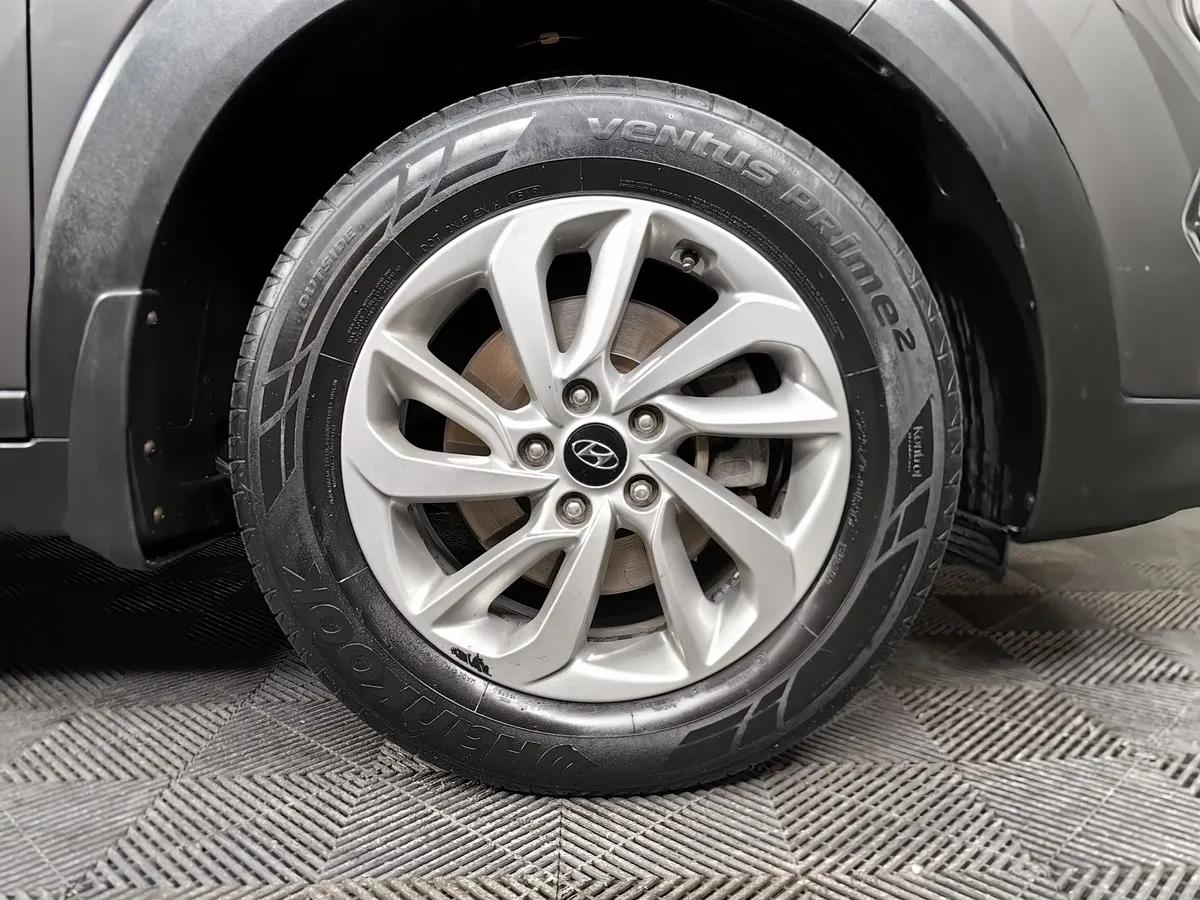 Hyundai Tucson 2.0 AT (150 л.с.) Lifestyle Коричневый в АВИЛОН. Слайд №9
