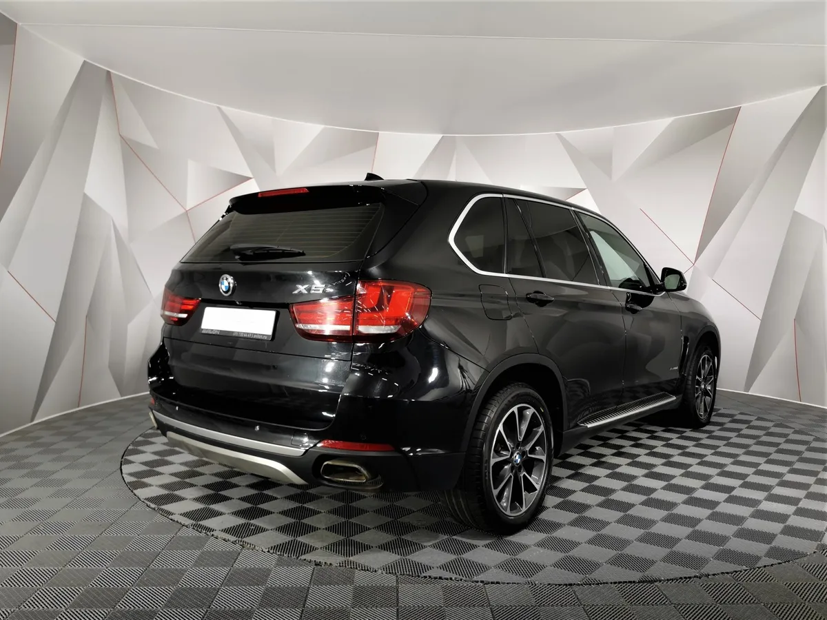 BMW X5 xDrive30d Steptronic (249 л.с.) Черный в АВИЛОН. Слайд №2