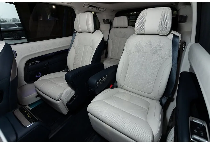 Zeekr 9X 2.0h AT 4WD (1177 л.с.) Max Белый в АВИЛОН. Слайд №10