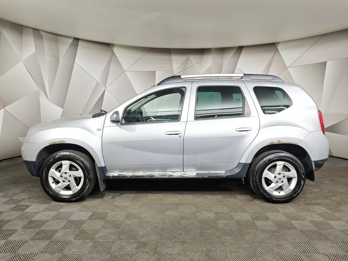 Renault Duster 2.0 MT 4x4 (143 л.с.) Серый в АВИЛОН. Слайд №5