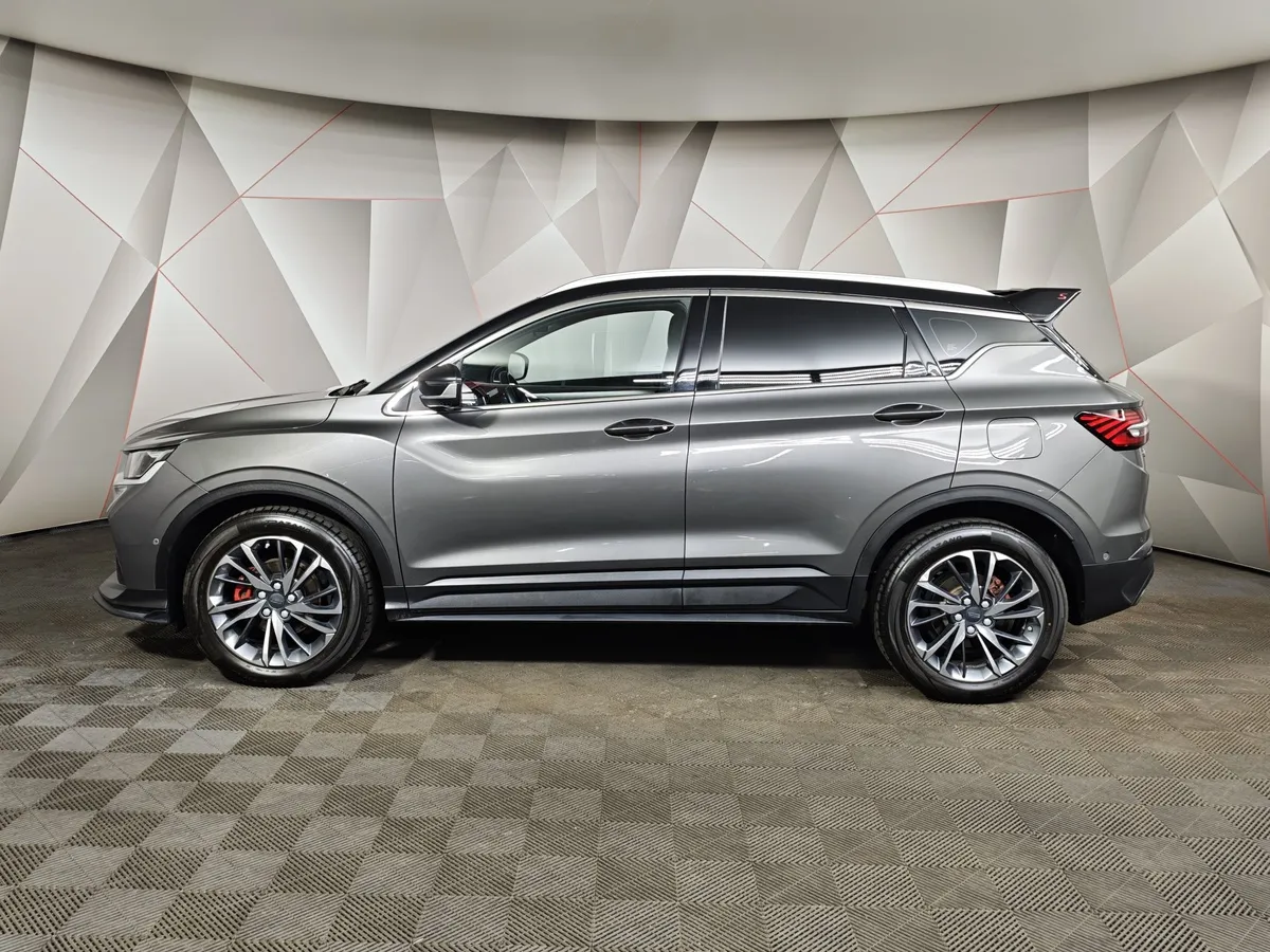 Geely Coolray 1.5T 7DCT 2WD (150 л.с.) Flagship Sport Серый в АВИЛОН. Слайд №4