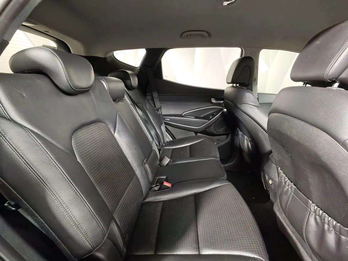 Hyundai Santa Fe 2.2 CRDi AT 4WD (197 л.с.) Коричневый в АВИЛОН. Слайд №16
