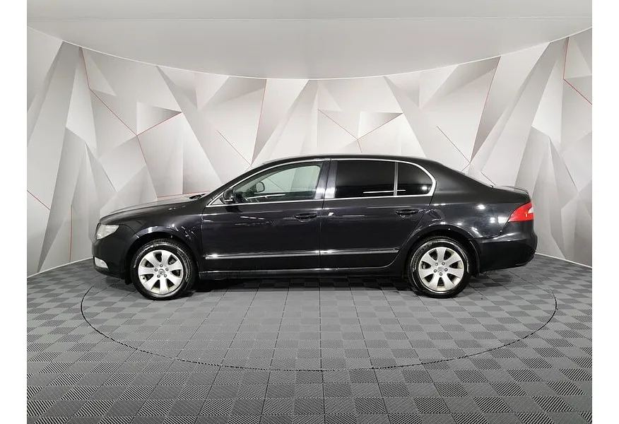 АВИЛОН - Skoda Superb 1.8 TSI AT (152 л.с.) Черный - slide 2