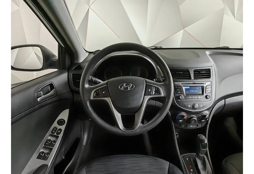 Hyundai Solaris 1.6 AT (123 л.с.) Comfort Белый в АВИЛОН. Слайд №12