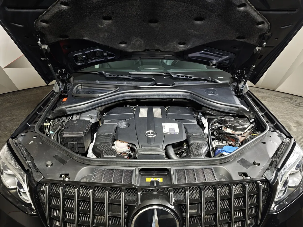 Mercedes-Benz GLS 400 4MATIC 9G-TRONIC (333 л.с.) Особая серия Черный в АВИЛОН. Слайд №11