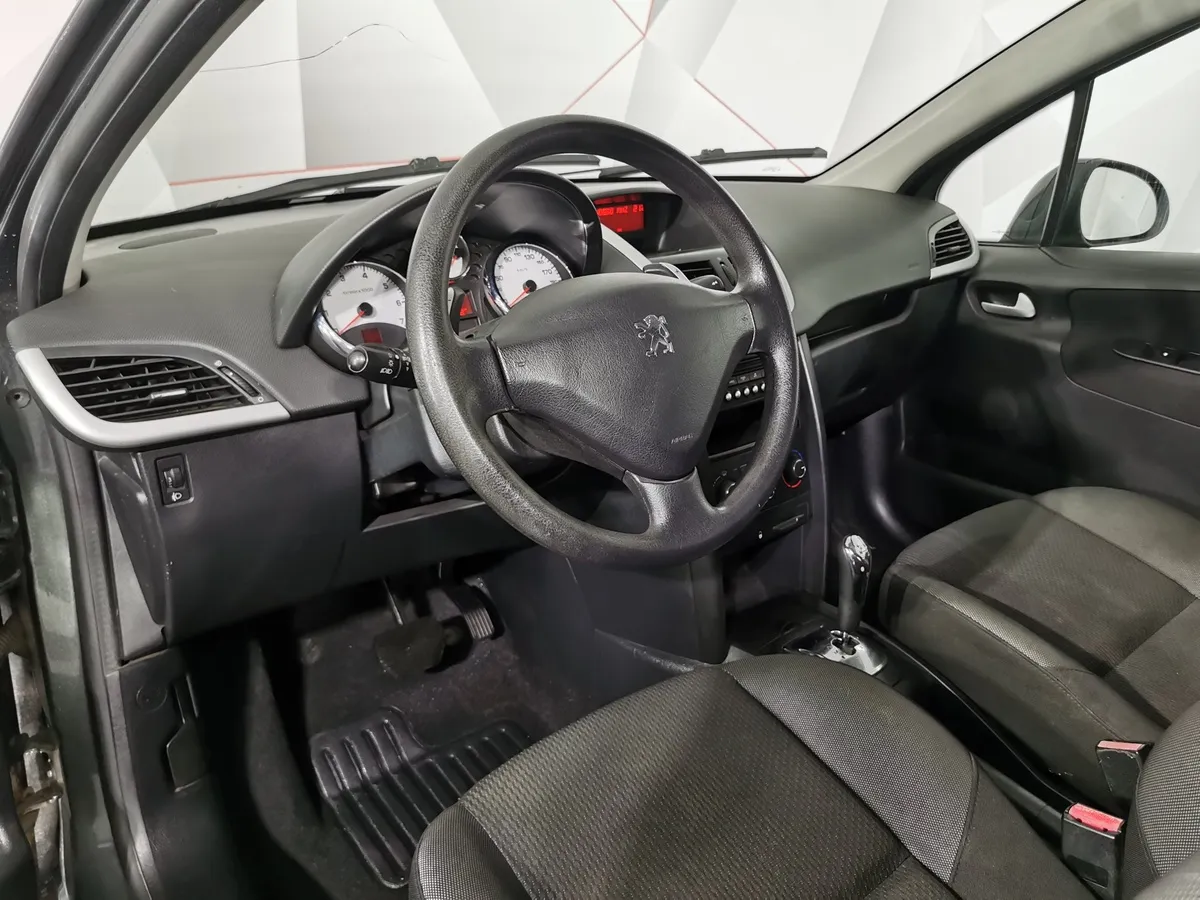 Peugeot 207 1.4 AMT (90 л.с.) Серый в АВИЛОН. Слайд №16