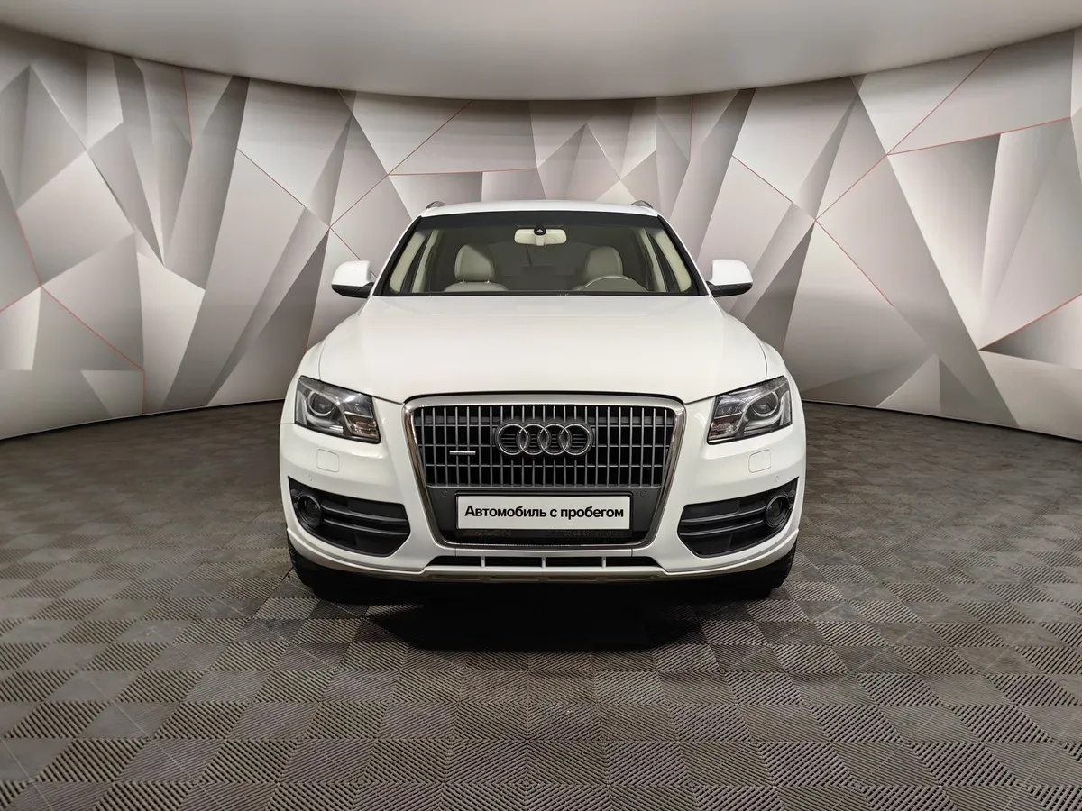 Audi Q5 2.0 TFSI tiptronic quattro (211 л.с.) Белый в АВИЛОН. Слайд №7