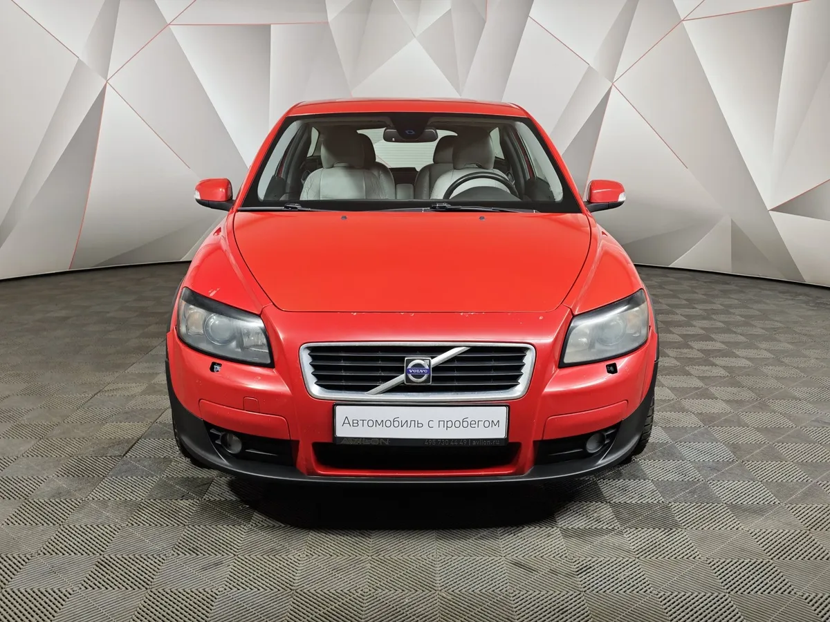 Volvo C30 2.4 Geartronic (170 л.с.) Красный в АВИЛОН. Слайд №7