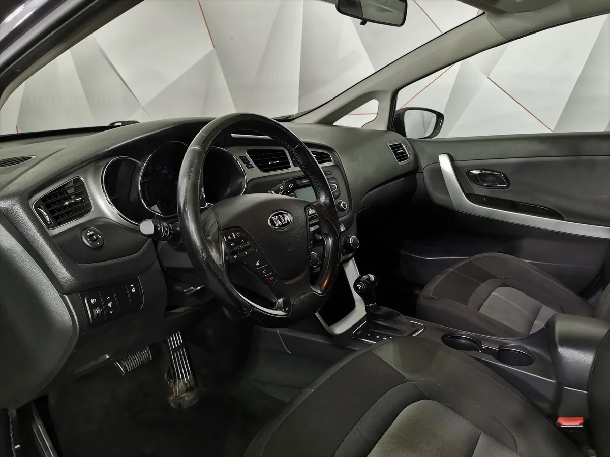 Kia Ceed 1.6 AT (129 л.с.) Luxe Серый в АВИЛОН. Слайд №19