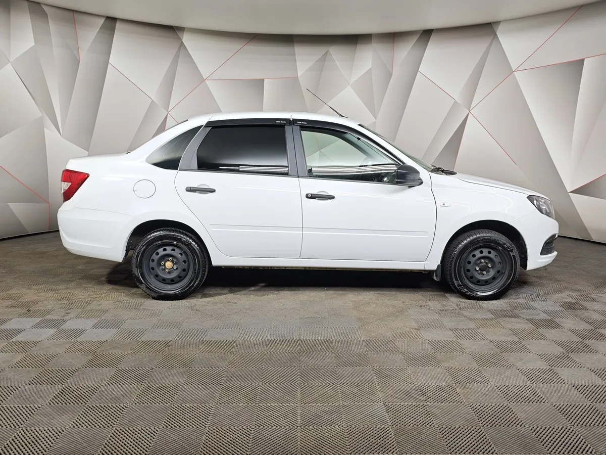 ВАЗ (Lada) Granta 1.6 MT 16 кл (106 л.с.) Белый в АВИЛОН. Слайд №6