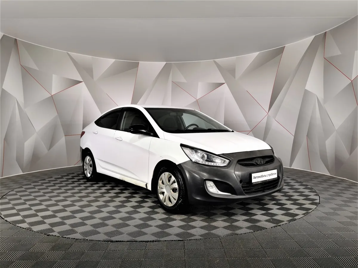 Hyundai Solaris 1.6 AT (123 л.с.) Elegance Белый в АВИЛОН. Слайд №3