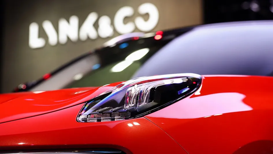 Lynk & Co Авилон Легенда