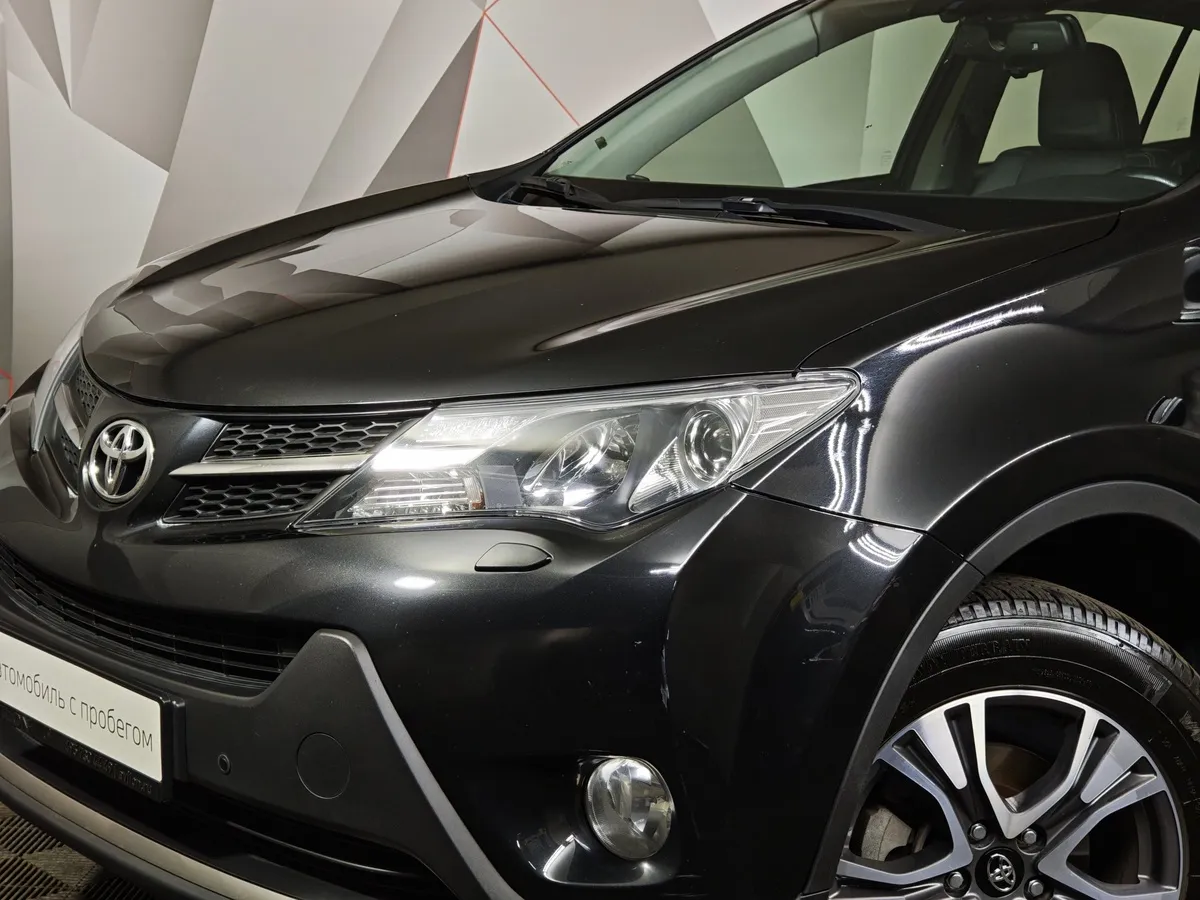Toyota RAV4 2.2 TD AT (150 л.с.) Черный в АВИЛОН. Слайд №10