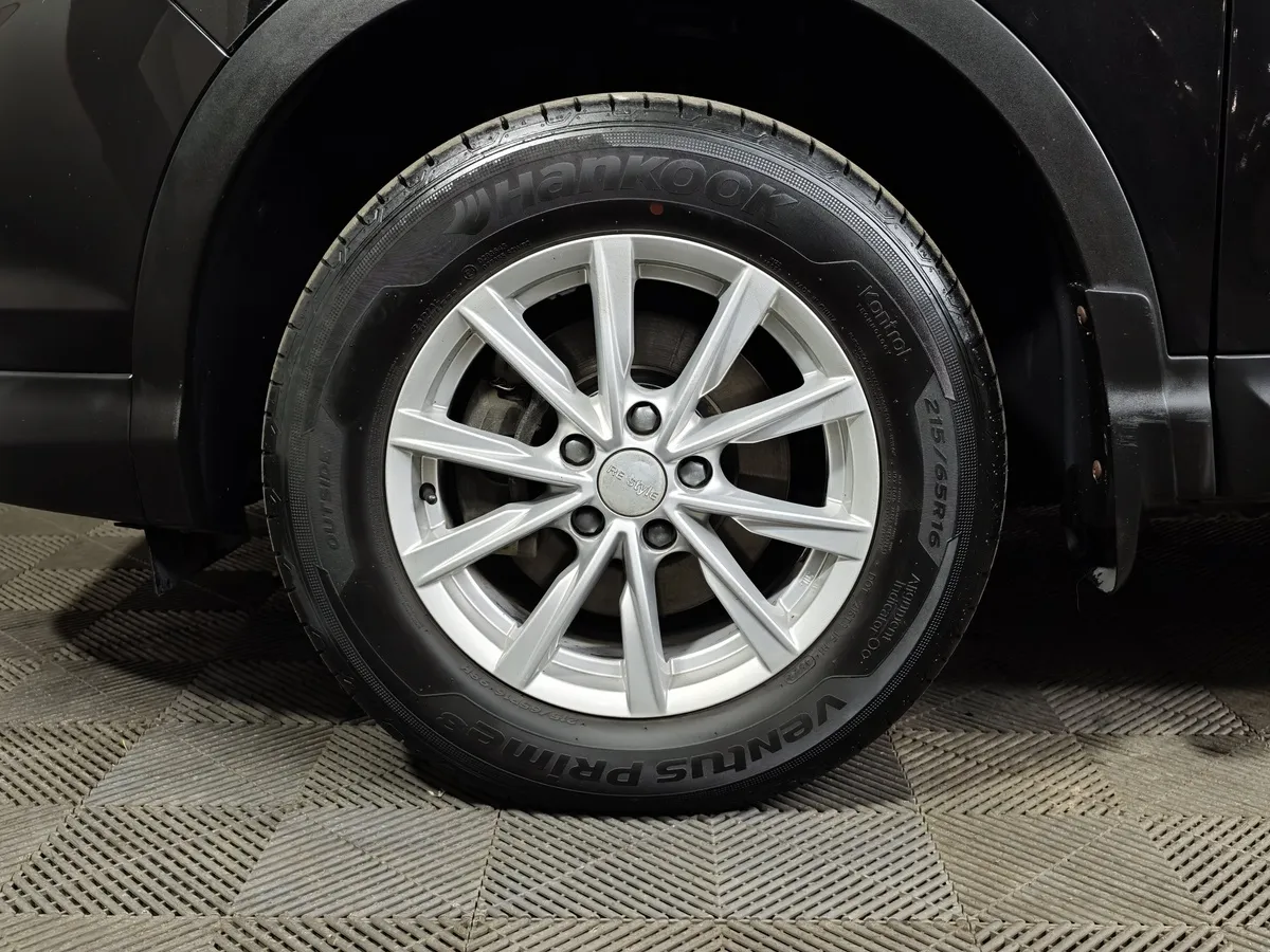 Nissan Qashqai 2.0 MT (144 л.с.) Черный в АВИЛОН. Слайд №9