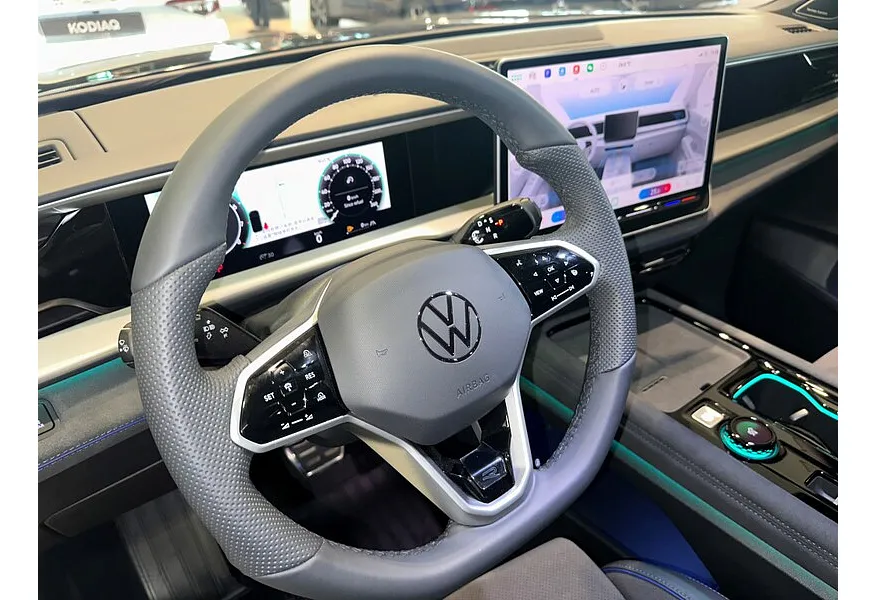 АВИЛОН - Volkswagen Teramont PRO 2.0 TSI 7DSG 4Motion (272 л.с.) Summit Edition Черный - slide 6