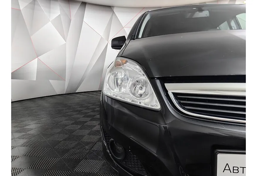 Opel Zafira 1.8 MT (140 л.с.) Черный в АВИЛОН. Слайд №10