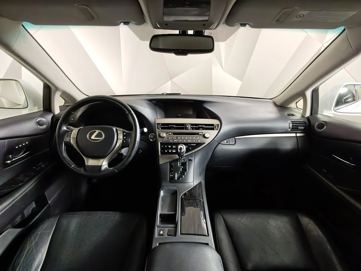 Lexus RX 270 AT (188 л.с.) Белый в АВИЛОН. Слайд №13