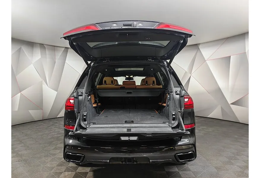 АВИЛОН - BMW X7 4.4 xDrive Steptronic (462 л.с.) Черный - slide 15