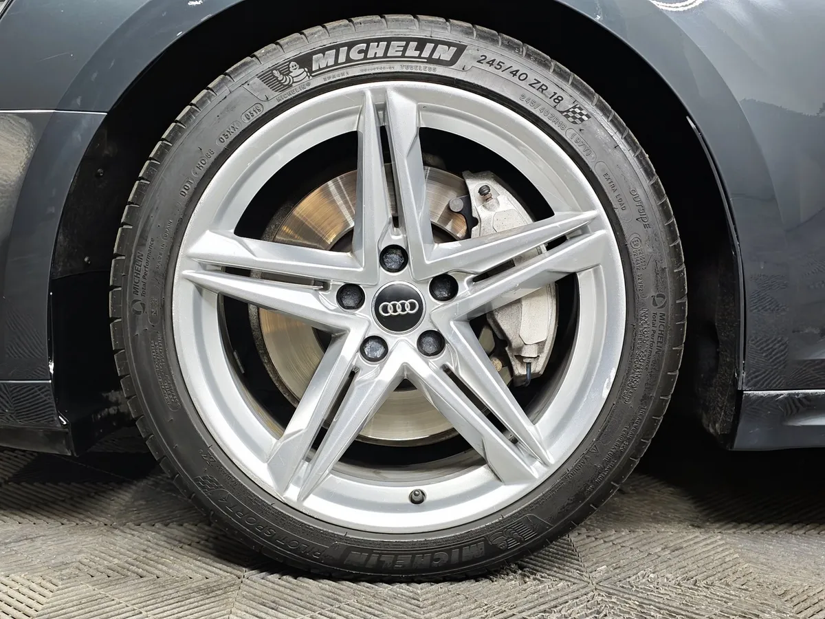 Audi A5 2.0 TFSI S tronic quattro (249 л.с.) Sport Черный в АВИЛОН. Слайд №9