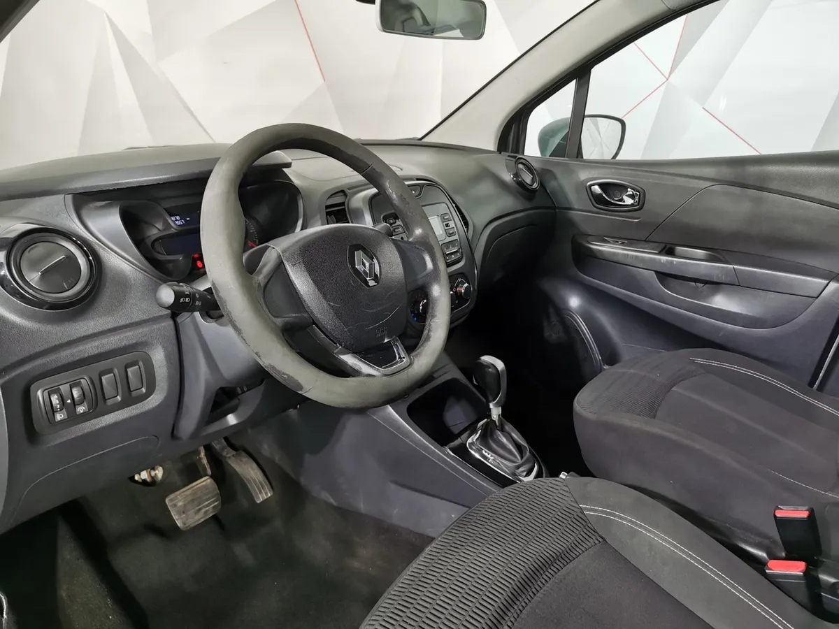 Renault Kaptur 1.6 X-tronic (114 л.с.) Style Серый в АВИЛОН. Слайд №18