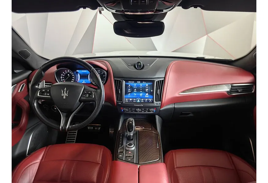 Maserati Levante 3.0 V6 AT (350 л.с.) Белый в АВИЛОН. Слайд №14