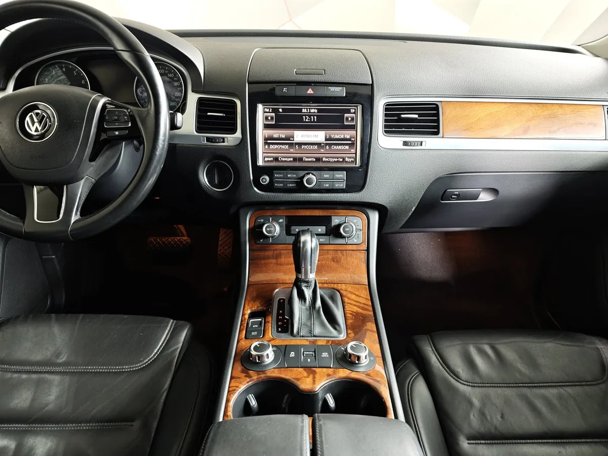 Volkswagen Touareg 3.6 FSI AT (280 л.с.) base Черный в АВИЛОН. Слайд №14