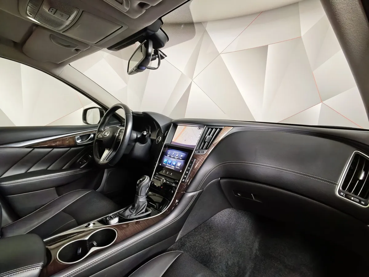 Infiniti Q50 2.0 T AT (211 л.с.) Серый в АВИЛОН. Слайд №13