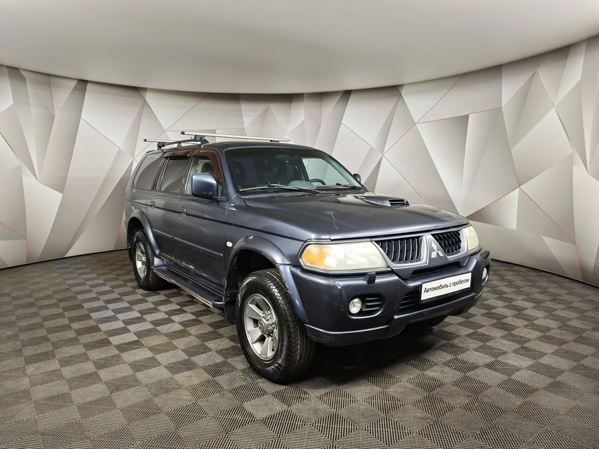Mitsubishi Pajero Sport 2.5 TD MT 4WD (115 л.с.) Серый в АВИЛОН. Слайд №3