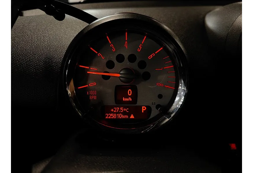 АВИЛОН - Mini Paceman 1.6 AT ALL4 (184 л.с.) Коричневый - slide 12
