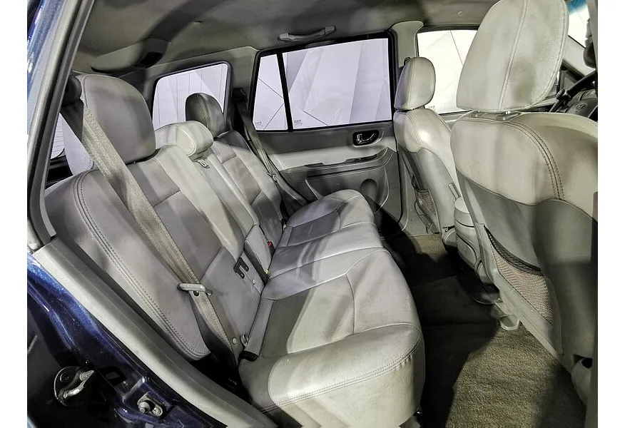 Hyundai Santa Fe 2.7 AT (173 л.с.) Синий в АВИЛОН. Слайд №17 Hyundai Santa Fe 2.7 AT (173 л.с.) Синий в АВИЛОН. Слайд №17