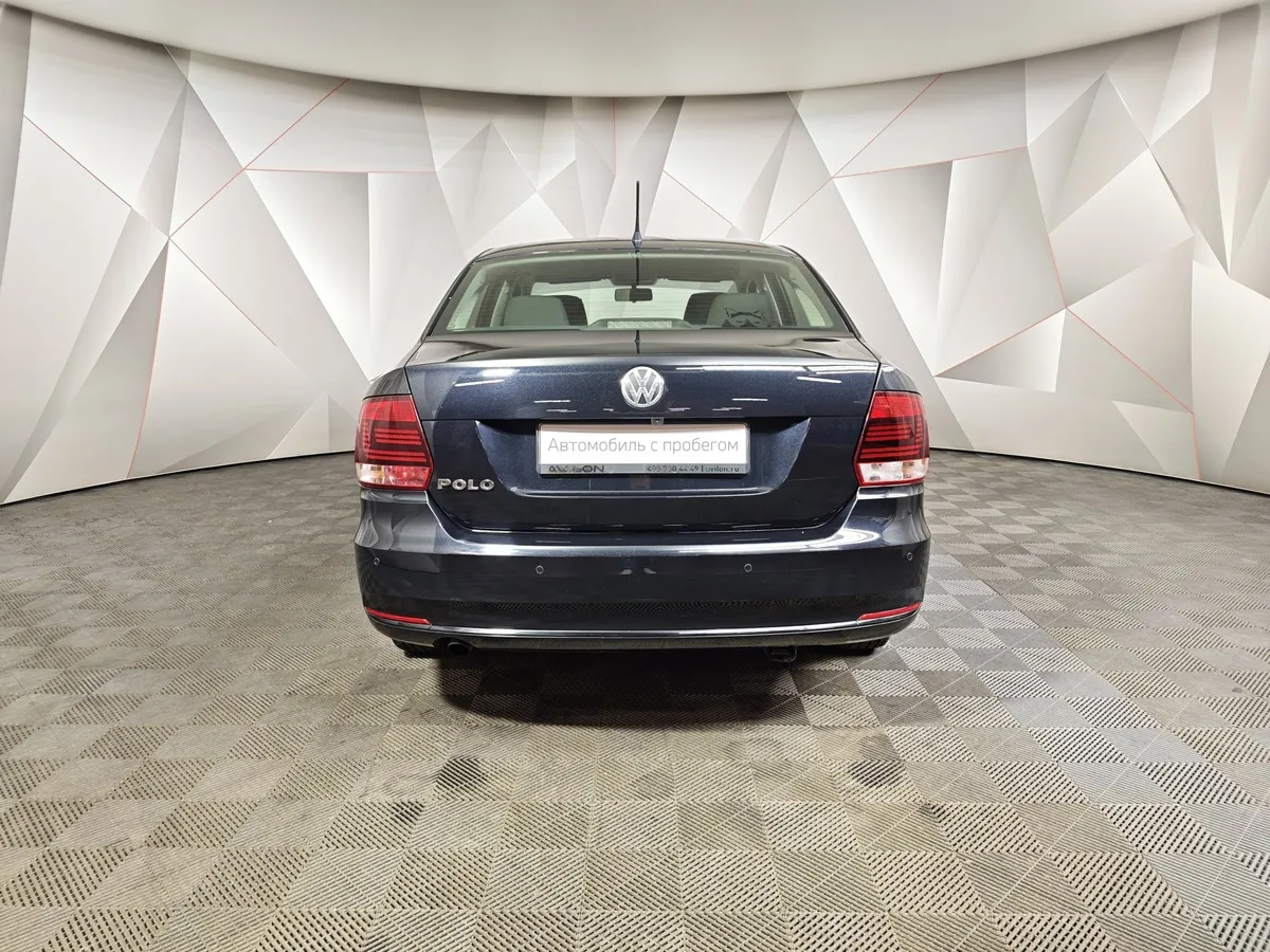 Volkswagen Polo 1.6 MPI AT (110 л.с.) Highline Черный в АВИЛОН. Слайд №8