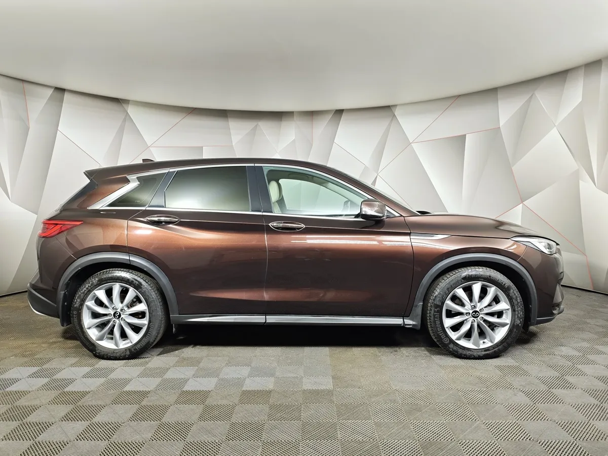 Infiniti QX50 2.0 VC-T CVT AWD (249 л.с.) Коричневый в АВИЛОН. Слайд №6