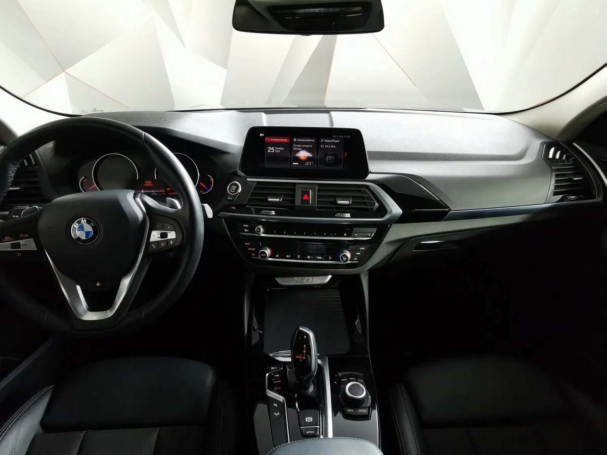 BMW X4 xDrive20i Steptronic (184 л.с.) Черный в АВИЛОН. Слайд №14