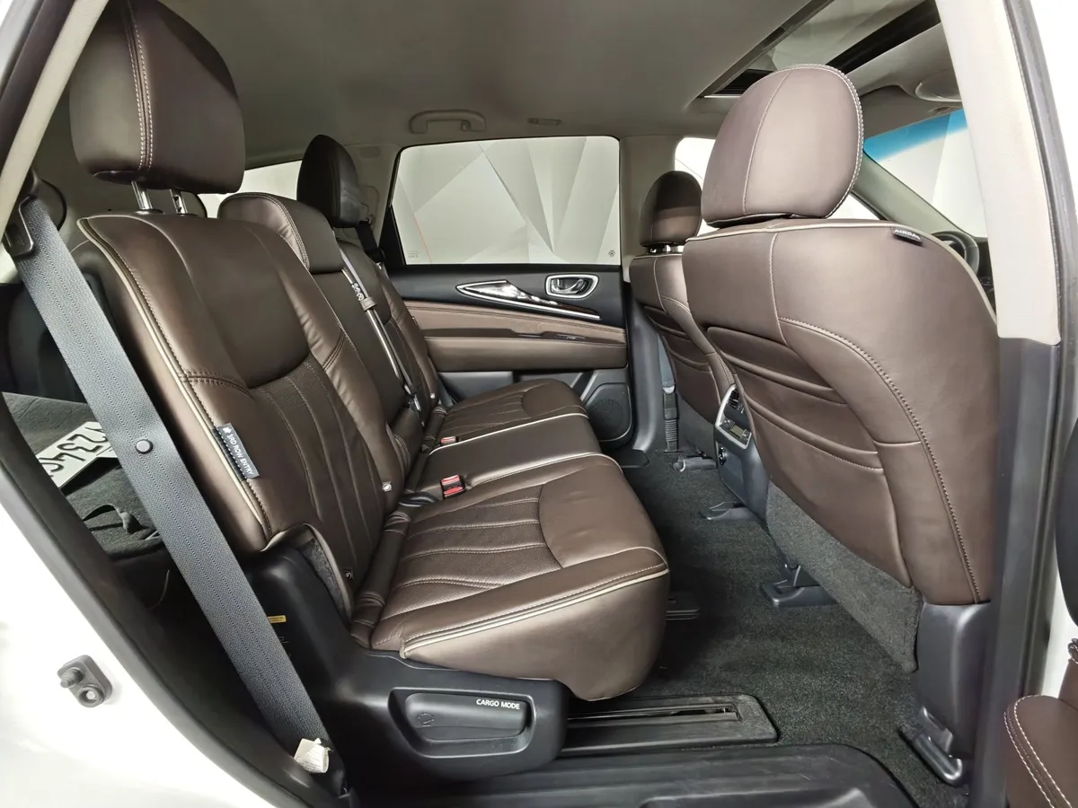 Infiniti QX60 3.5 CVT 4WD (283 л.с.) Premium Белый в АВИЛОН. Слайд №16