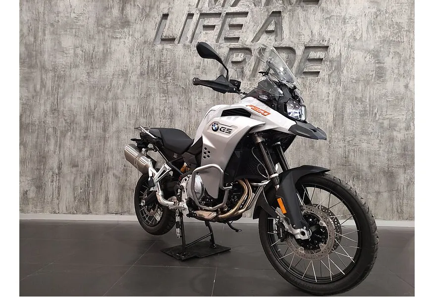 BMW Motorrad F 850 GS F 850 GS 853 см³ (95) 853 Белый в АВИЛОН. Слайд №2