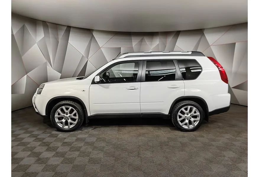 Nissan X-Trail 2.0 CVT AWD (141 л.с.) Белый в АВИЛОН. Слайд №5