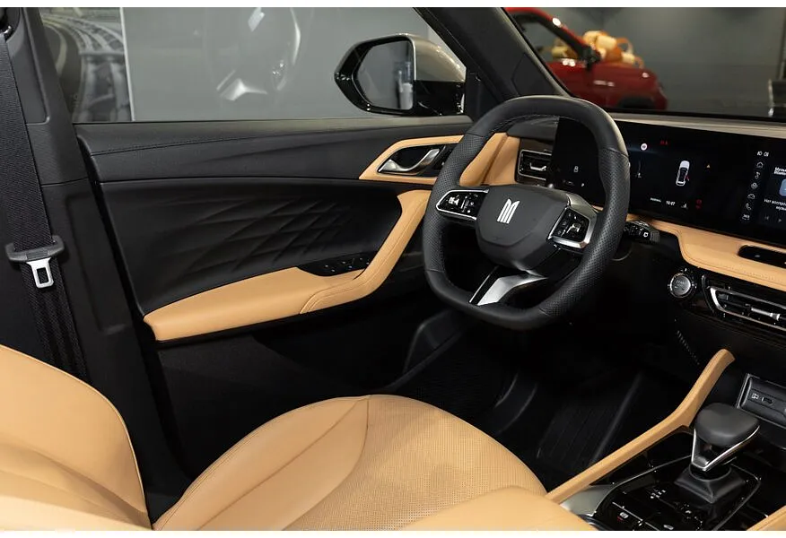 Москвич М70 2.0 AT FWD (200 л.с.) Ультра Черный в АВИЛОН. Слайд №14