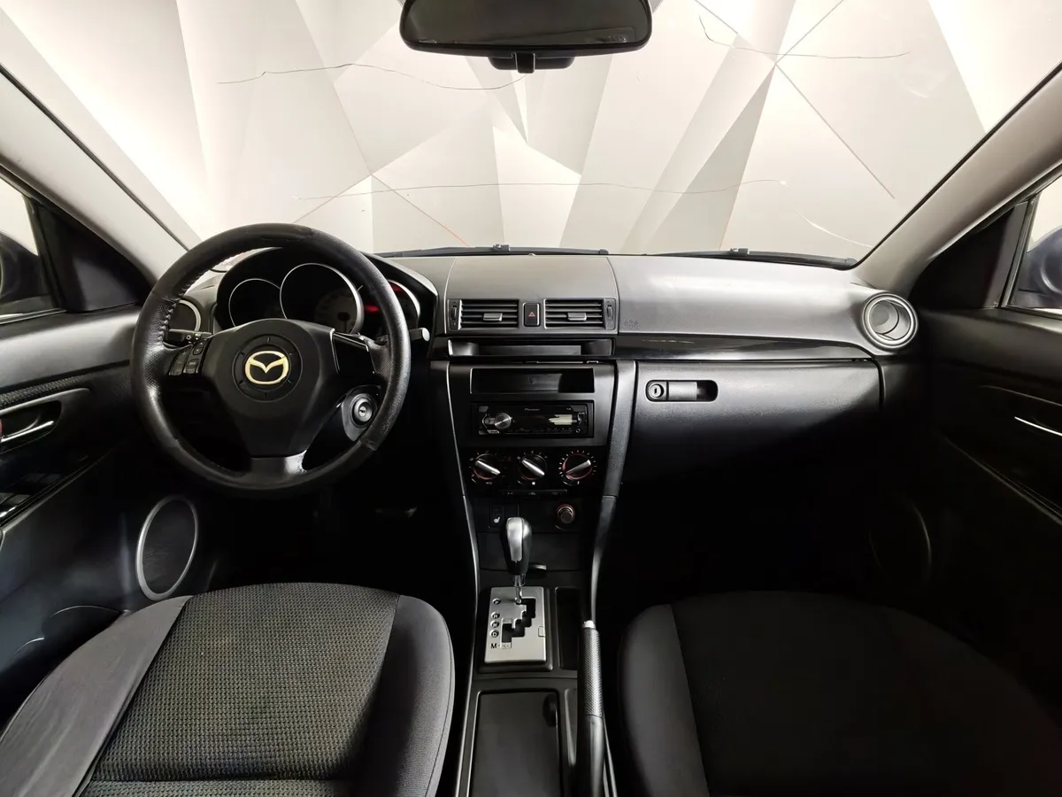 Mazda 3 1.6 AT (105 л.с.) Черный в АВИЛОН. Слайд №12