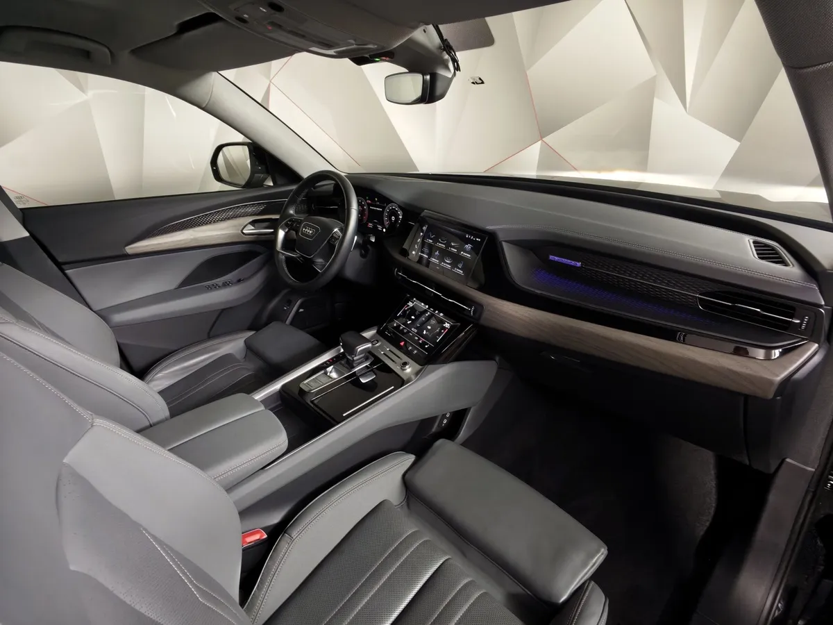 Audi Q6 2.0 TFSI S-tronic quattro (265 л.с.) Черный в АВИЛОН. Слайд №13