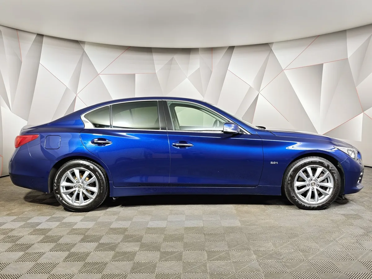 Infiniti Q50 2.0 T AT (211 л.с.) Синий в АВИЛОН. Слайд №6