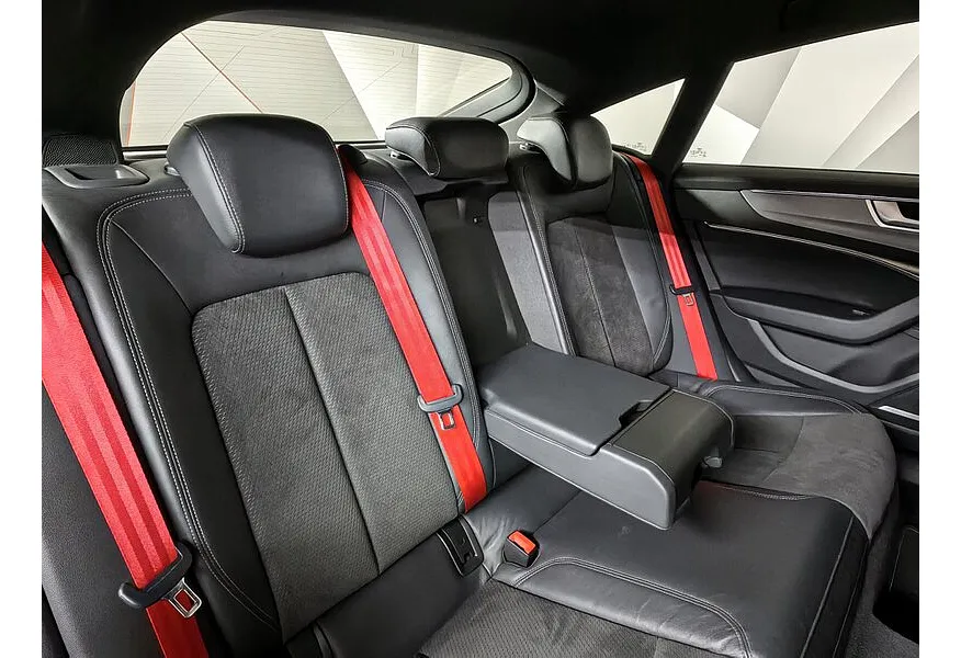 Audi A7 45 TFSI quattro S tronic (245 л.с.) Красный в АВИЛОН. Слайд №17