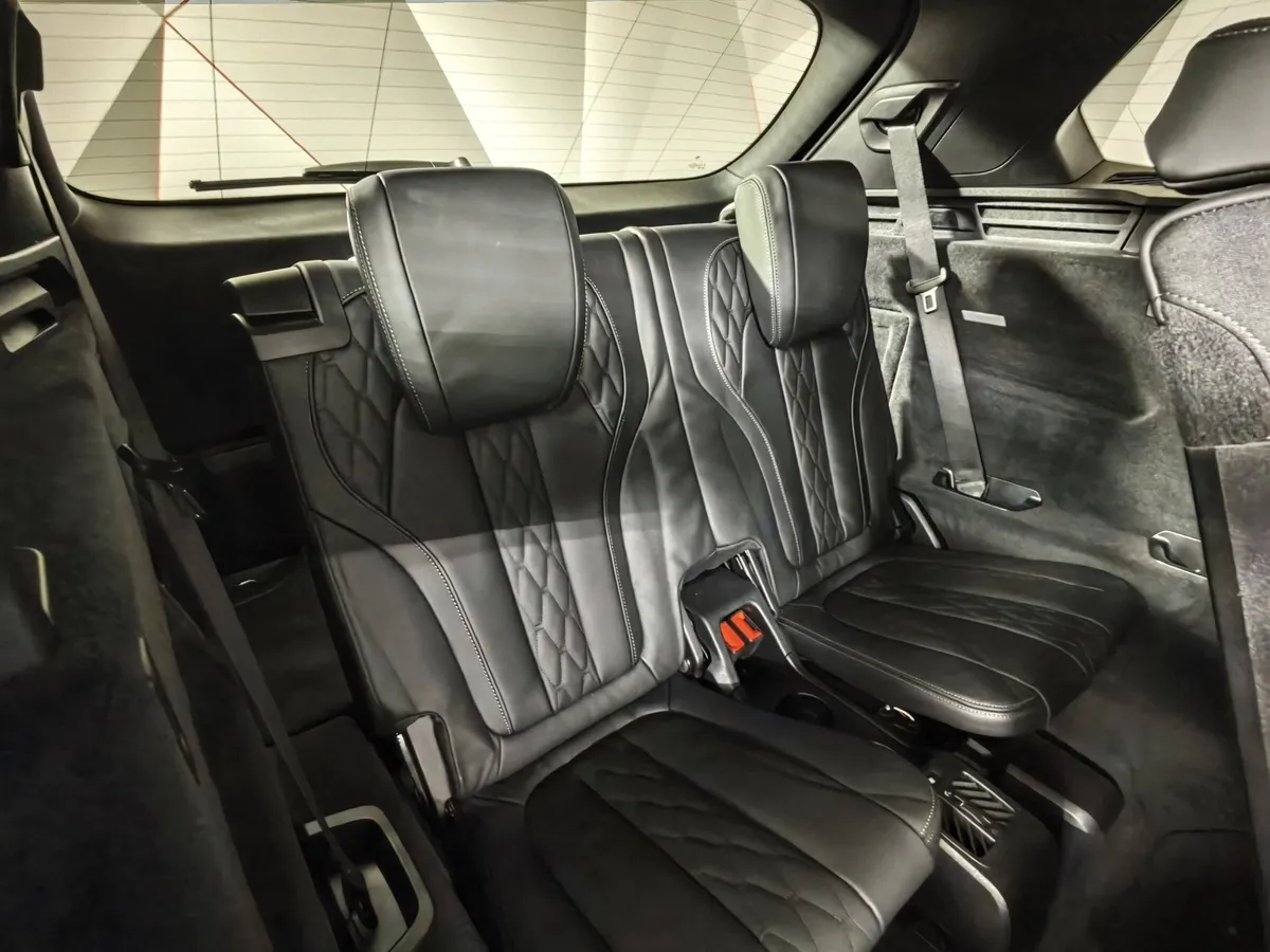 BMW X5 xDrive30d Steptronic (249 л.с.) M Sport Pro Черный в АВИЛОН. Слайд №20