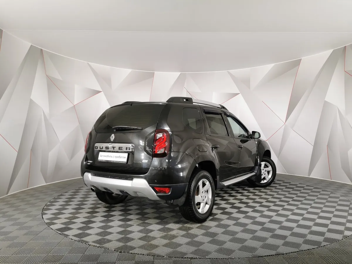 Renault Duster 1.6 MT 4x4 (114 л.с.) Черный в АВИЛОН. Слайд №2