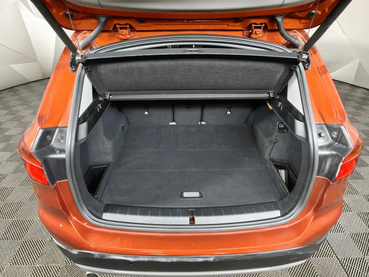 BMW X1 18d xDrive AT (150 л.с.) Advantage Plus (Локальная сборка) Оранжевый в АВИЛОН. Слайд №9