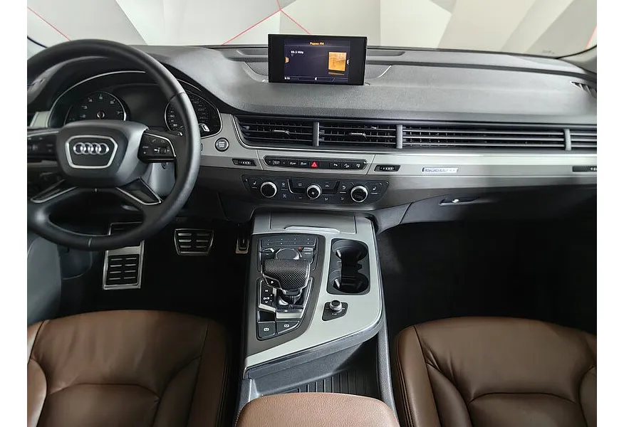 Audi Q7 2.0 TFSI Tiptronic quattro (252 л.с.) Черный в АВИЛОН. Слайд №15