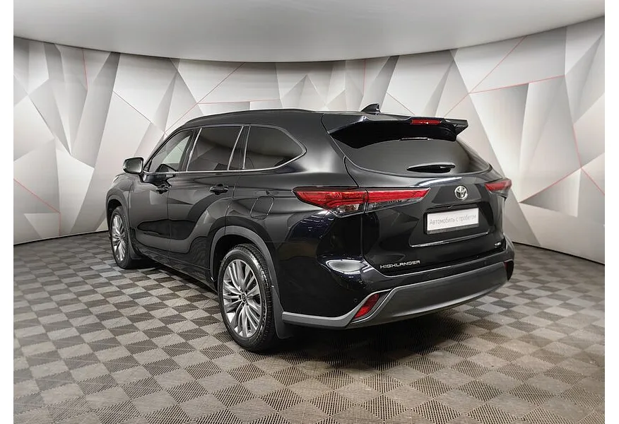 АВИЛОН - Toyota Highlander 3.5T AT 4WD (249 л.с.) Luxe Safety Черный - slide 5