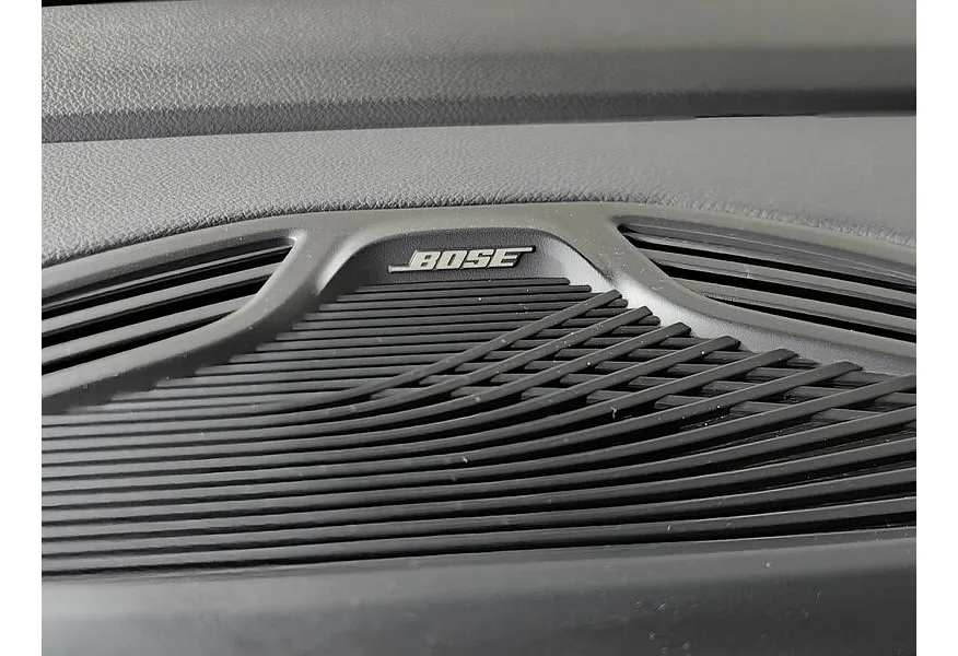 Geely Monjaro 2.0T 8AT 4WD (238 л.с.) Flagship Черный в АВИЛОН. Слайд №22