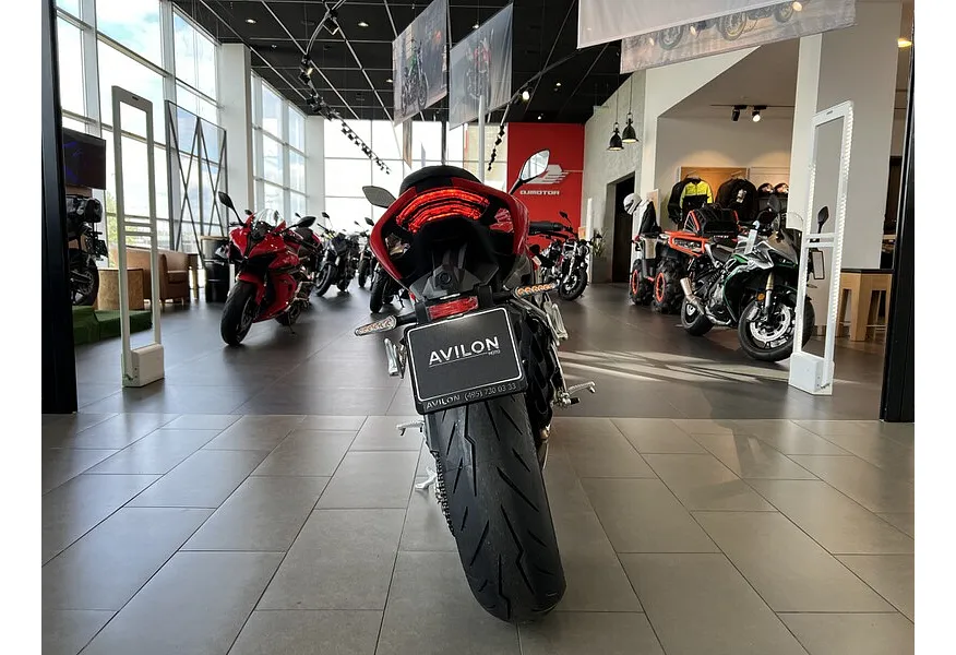 LIVE. Слайд №5